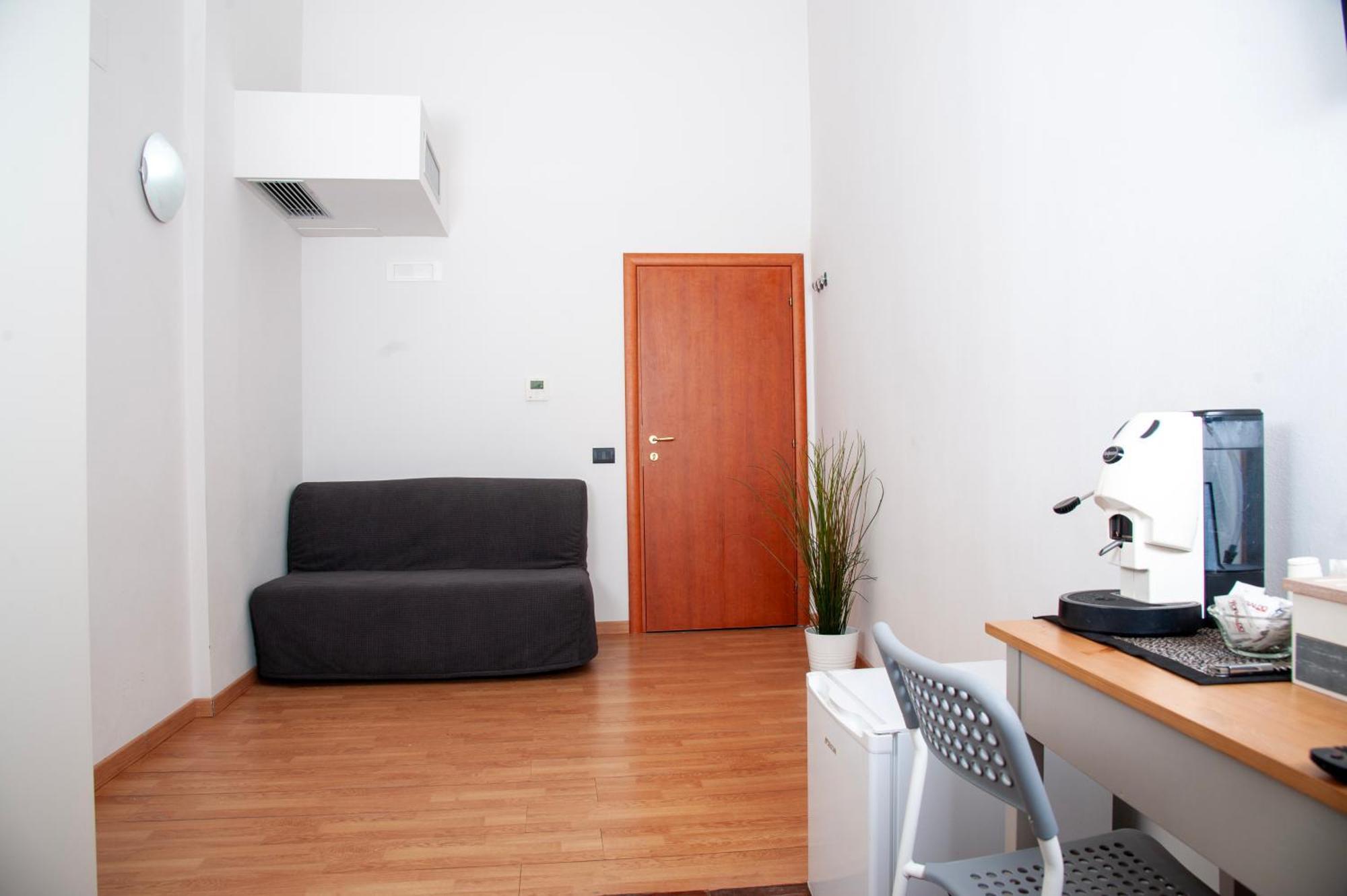 Bed & Breakfast Palazzo Carafa Della Spina And Napels