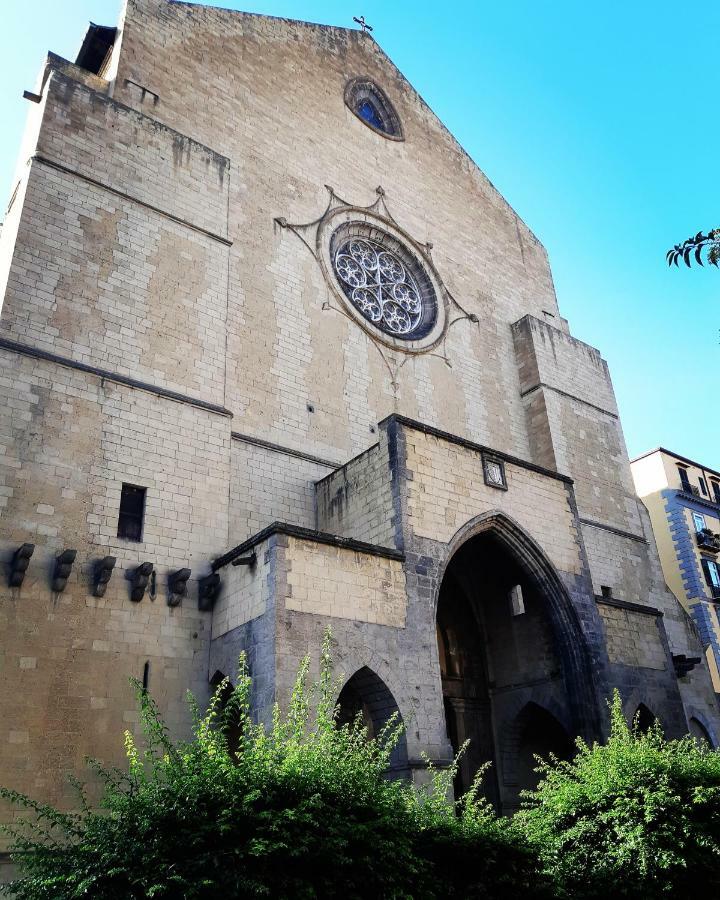 Palazzo Carafa Della Spina And 3* Napels